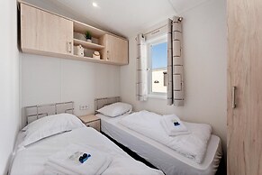 Comfortable Mobile Home in Middelkerke