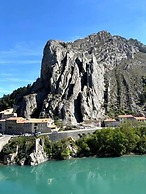 Le Clos Androne