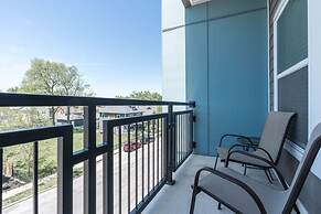 Stylish 1BR on Downtown Indy