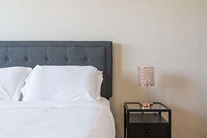 Stylish 1BR on Downtown Indy