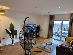Charming Cozy One-bedroom Apartment