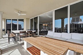 Coastal Enclave Key Biscayne Oceanview w Pool
