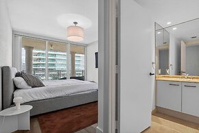 Coastal Enclave Key Biscayne Oceanview w Pool