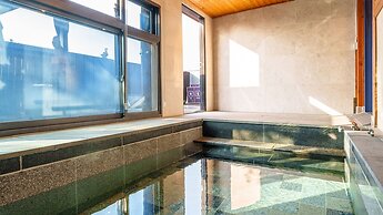 Hanok Pension Wanggyeong