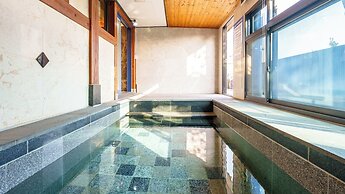 Hanok Pension Wanggyeong