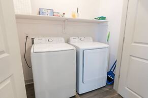 Affordable Getaway Whitestown