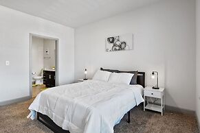 Affordable Getaway Whitestown