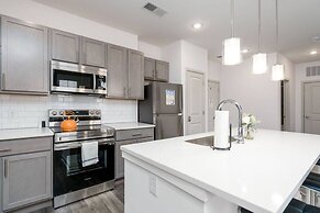 Affordable Getaway Whitestown