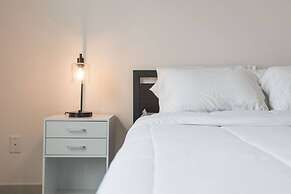 Affordable Getaway Whitestown