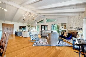3046 Skycrest Drive