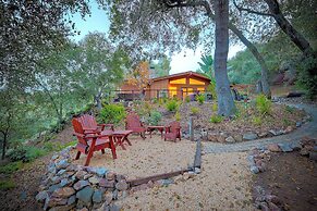 3046 Skycrest Drive