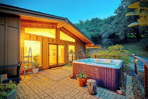 3046 Skycrest Drive