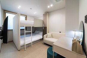 Lazy Tiger Hotel