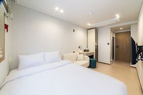 Lazy Tiger Hotel