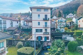 La Caravella Stresa Lake View