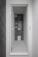 THE VELLMORE