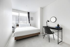 THE VELLMORE