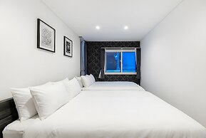THE VELLMORE
