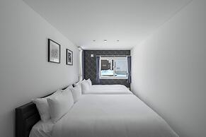 THE VELLMORE