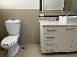 Cloverdale Family Accommodation