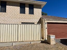 Cloverdale Family Accommodation