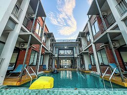 Leamsai Beach Resort