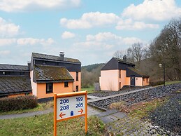 Hambachtal Holiday Park Family Hideaway