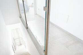 Eos Sea View Apartment