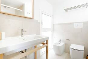 Eos Sea View Apartment