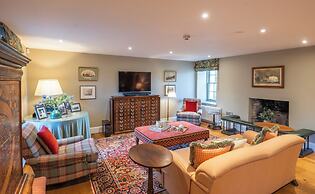 Rosebery Estate