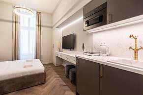 Arany Boutique Residence by BQA