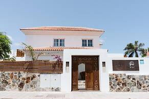 Arena Wave Hostel