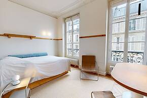 Joivy Delightful 1bed Studio w/ Shared Co-working