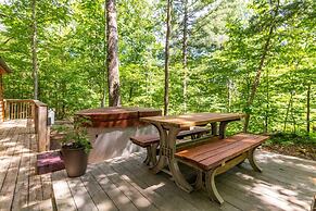 Gorgeous View Cabin - in Red River Gorge, KY