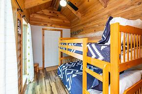 Gorgeous View Cabin - in Red River Gorge, KY