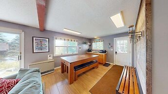Silver Spring Chalet