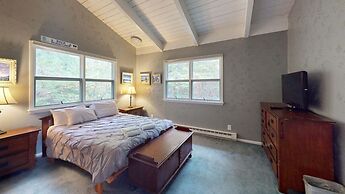 Silver Spring Chalet