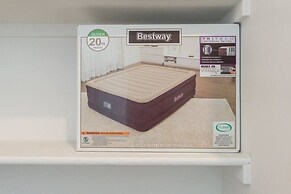 Luxurious One Bedroom Whitestown