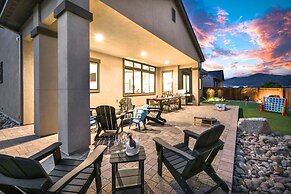 Luxe 1 Level Home