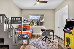 Luxe 1 Level Home
