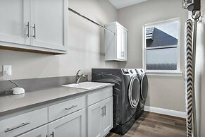 Luxe 1 Level Home