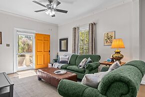 Lenoir Cottage
