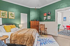 Lenoir Cottage