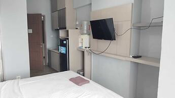 Easton Park Naffi Rooms by Mustika