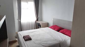 Easton Park Naffi Rooms by Mustika
