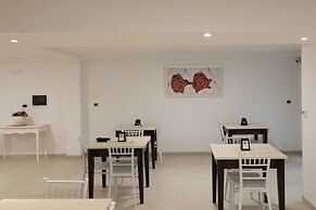 Roomsalentopalace