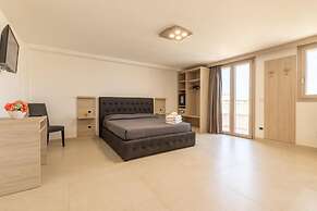 Roomsalentopalace