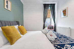 Edinburgh City Centre 2BR Apartment