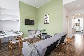 Modern - 2BR Flat Near Easter Road Stadium