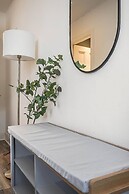 Modern - 2BR Flat Near Easter Road Stadium